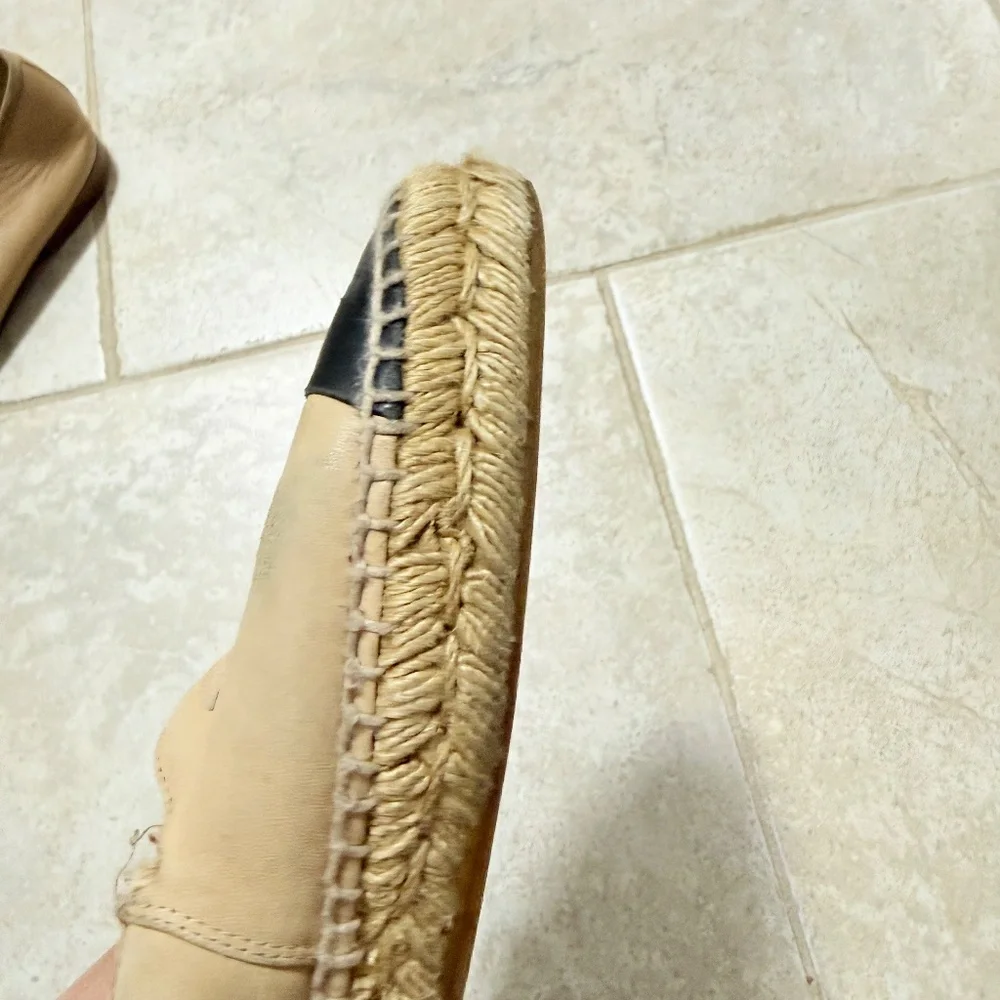 Chanel Genuine Lambskin‎ Leather Logo Slip On Espadrilles Shoes Beige Size 35